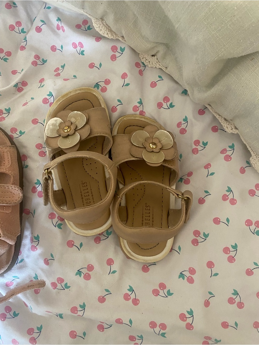 Beige Flower Accent Kids Sandals
